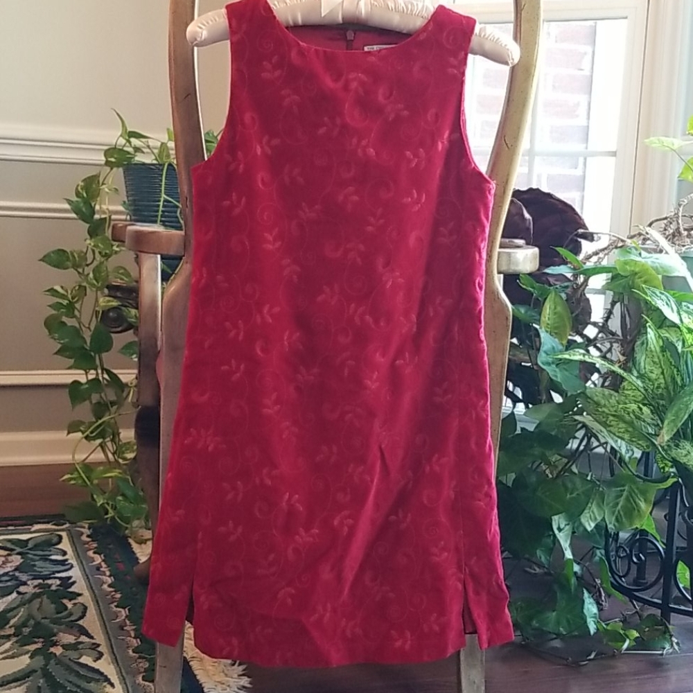 ❤❤❤ EUC Girl's (size 12) Red Velvet Jumper